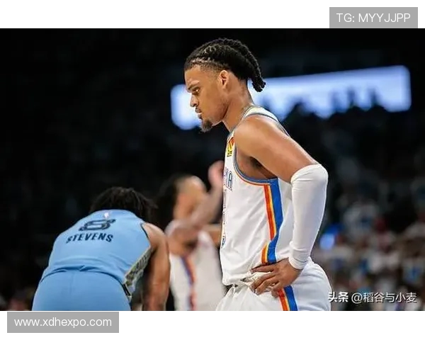 雷霆次轮签连环操作：狄龙 - 琼斯 5 换 1 再倒贴 1 个送走(1)